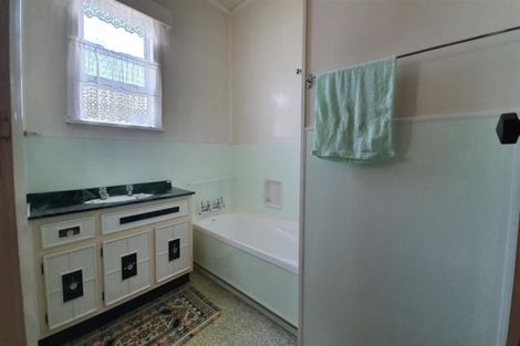 Photo of property in 18 Achilles Street, Stratford, 4332