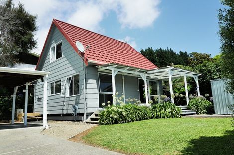 Photo of property in 96 Toi Toi Street, Toi Toi, Nelson, 7010