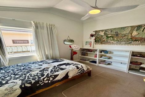 Photo of property in 128 Charles Street, Westshore, Napier, 4110