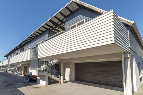 Photo of property in 40g Miro Street, Mount Maunganui, 3116