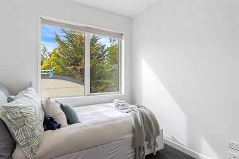 Photo of property in 4d Harmans Road, Lyttelton, 8082