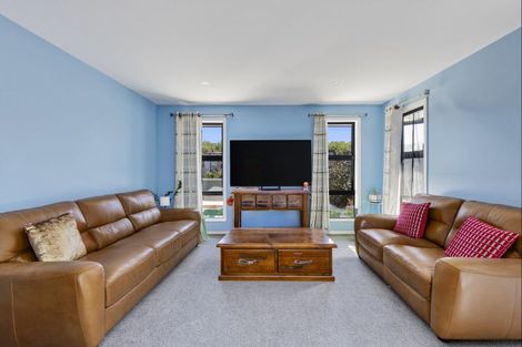 Photo of property in 9 Kuini Place, Motueka, 7120