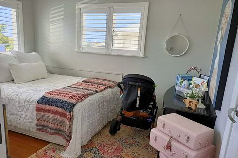 Photo of property in 47 Formby Avenue, Point Chevalier, Auckland, 1022