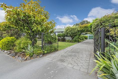 Photo of property in 413 Yaldhurst Road, Russley, Christchurch, 8042