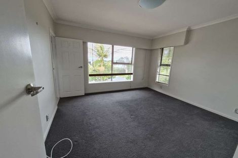 Photo of property in 34 Clovelly Road, Bucklands Beach, Auckland, 2012