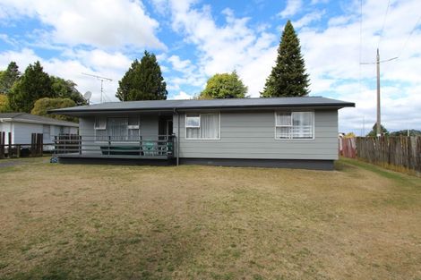 Photo of property in 9 York Place, Tokoroa, 3420