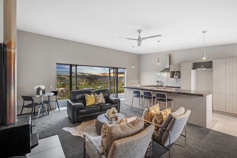 Photo of property in 51 Edward Jonkers Drive, Riverhead, Albany, 0793