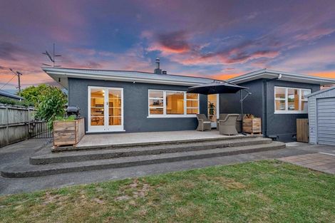 Photo of property in 17 Andrew Street, Stoke, Nelson, 7011