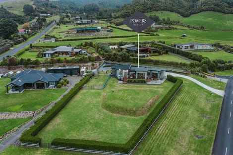 Photo of property in 1 Ekuarangi Place, Kaitake, New Plymouth, 4374