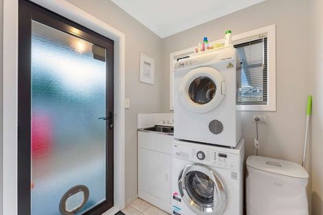 Photo of property in 4 Charles Close, Springvale, Whanganui, 4501