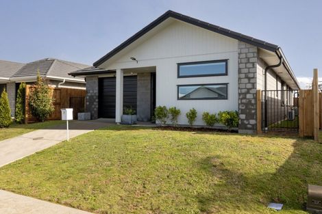 Photo of property in 7 Tamapahore Boulevard, Papamoa Beach, Papamoa, 3118