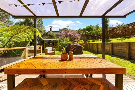 Photo of property in 18b Mayfair Place, Westown, New Plymouth, 4310