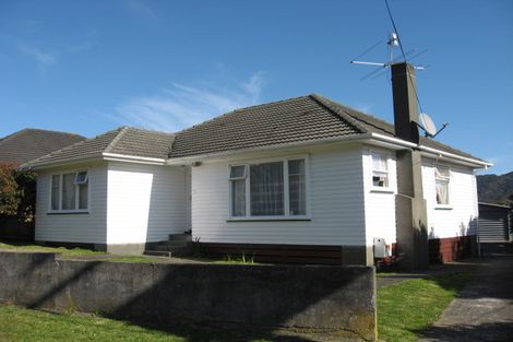 Photo of property in 8 Castlerea Street, Wainuiomata, Lower Hutt, 5014