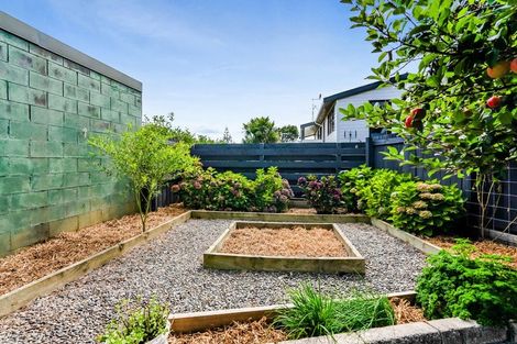 Photo of property in 8 Glamis Avenue, Bell Block, New Plymouth, 4312