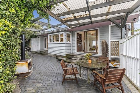 Photo of property in 87a Seatoun Heights Road, Seatoun, Wellington, 6022