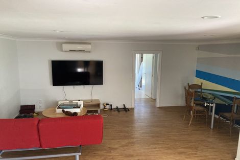 Photo of property in 14 North Road, Clevedon, Papakura, 2582