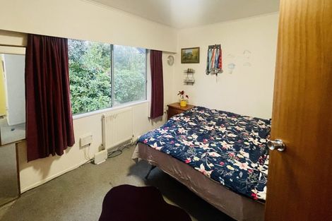 Photo of property in 2/50 Lincoln Avenue, Tawa, Wellington, 5028