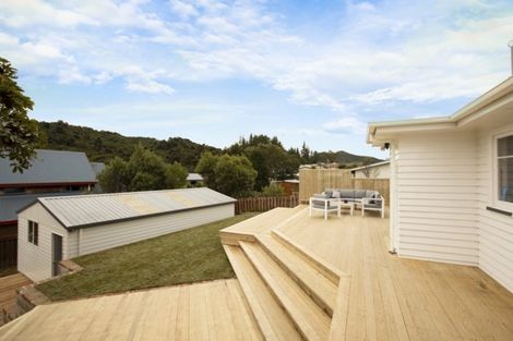 Photo of property in 76 Hampden Street, Picton, 7220