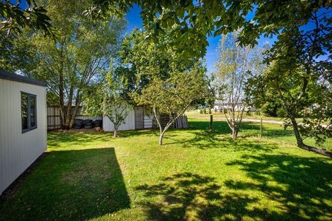 Photo of property in 9 Cliff Street, Coalgate, 7673