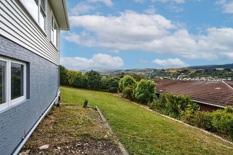 Photo of property in 44 Saint Johns Terrace, Tawa, Wellington, 5028