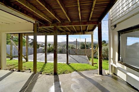 Photo of property in 25 Hillcrest Road, Hatfields Beach, Orewa, 0931