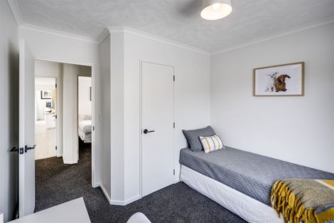 Photo of property in 6 Sloane Place, Taradale, Napier, 4112