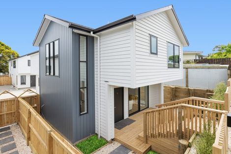 Photo of property in 150b Moire Road, West Harbour, Auckland, 0618