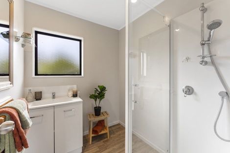 Photo of property in 15a Te Manuao Road, Otaki, 5512