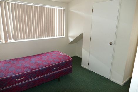 Photo of property in 15/1 Melview Place, New Lynn, Auckland, 0600