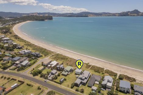 Photo of property in 91 Captain Cook Road, Cooks Beach, Whitianga, 3591