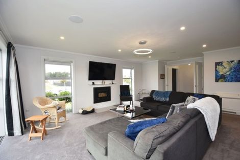 Photo of property in 50 Northside Drive, Waikiwi, Invercargill, 9810