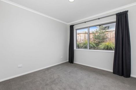 Photo of property in 319 Lakes Boulevard, Pyes Pa, Tauranga, 3112