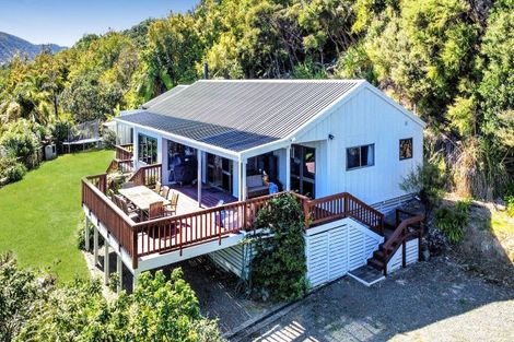Photo of property in 8344c State Highway 35, Whanarua Bay, Te Kaha, 3199
