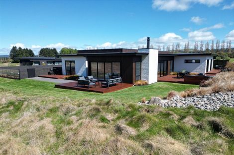 Photo of property in 14 The Fairways, Kinloch, Taupo, 3377