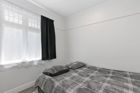 Photo of property in 43 Tirangi Road, Rongotai, Wellington, 6022
