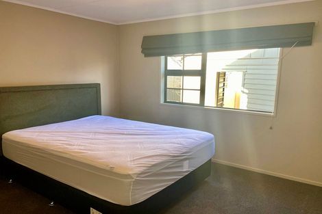 Photo of property in 1 Donegal Street, Cromwell, 9310