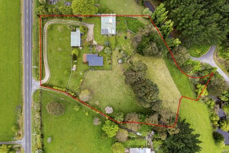 Photo of property in 646 No 2 Line, Fordell, 4572