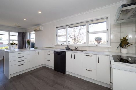 Photo of property in 4 Reddecliffe Crescent, Hampstead, Ashburton, 7700