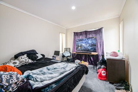 Photo of property in 44 Basra Drive, Henderson, Auckland, 0612