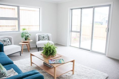 Photo of property in 27 Farnworth Terrace, Churton Park, Wellington, 6037