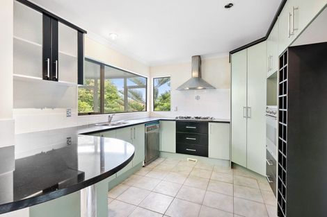 Photo of property in 46 Bronzewing Terrace, Unsworth Heights, Auckland, 0632