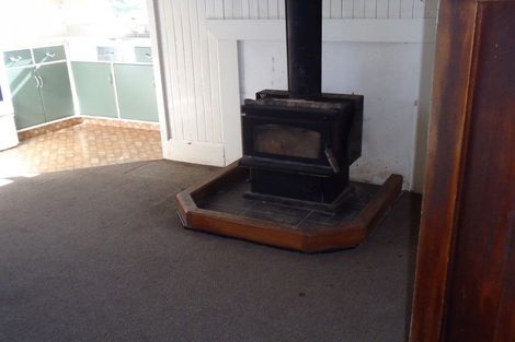 Photo of property in 10 Ward Street, Runanga, 7803