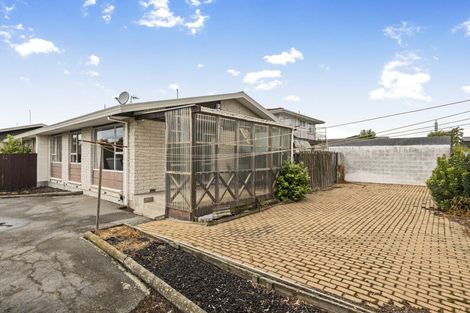 Photo of property in 4/15 Division Street, Riccarton, Christchurch, 8041