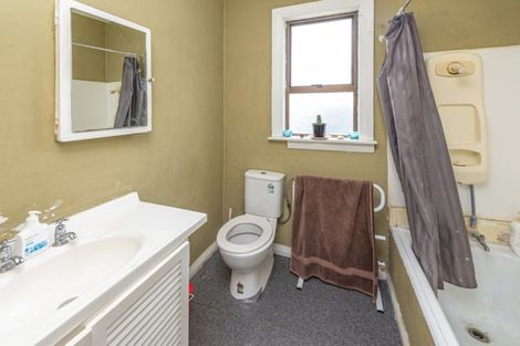 Photo of property in 217 Puriri Street, Castlecliff, Whanganui, 4501