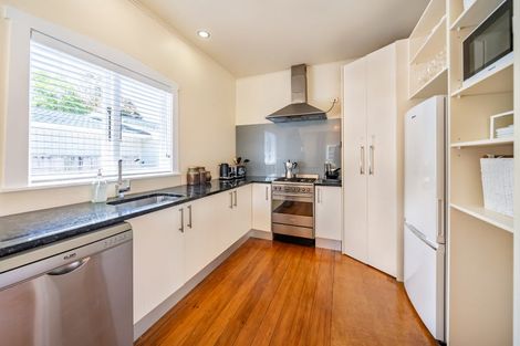 Photo of property in 47 Wakefield Street, Alicetown, Lower Hutt, 5010