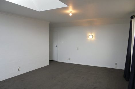 Photo of property in 39 Beauford Place, Parklands, Christchurch, 8083