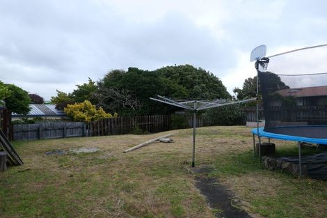 Photo of property in 8 Olive Terrace, Paraparaumu Beach, Paraparaumu, 5032