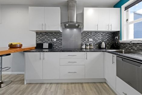 Photo of property in 2/40 Stuart Street, Blenheim, 7201