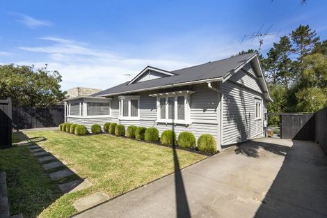 Photo of property in 1018 Great North Road, Point Chevalier, Auckland, 1022