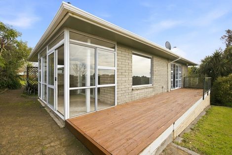 Photo of property in 34 Truby King Street, Merrilands, New Plymouth, 4312